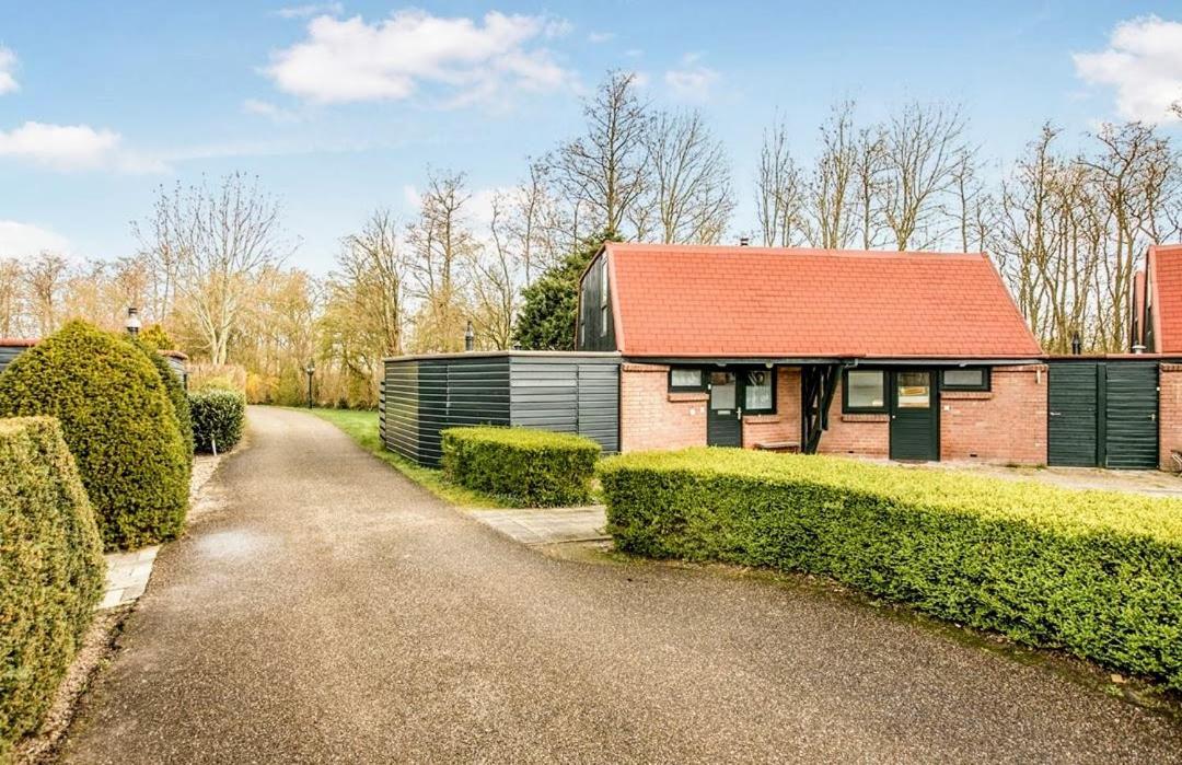 Luxe Vakantiehuisje In Prachtige En Rustgevende Omgeving Nieuwe-Niedorp Экстерьер фото